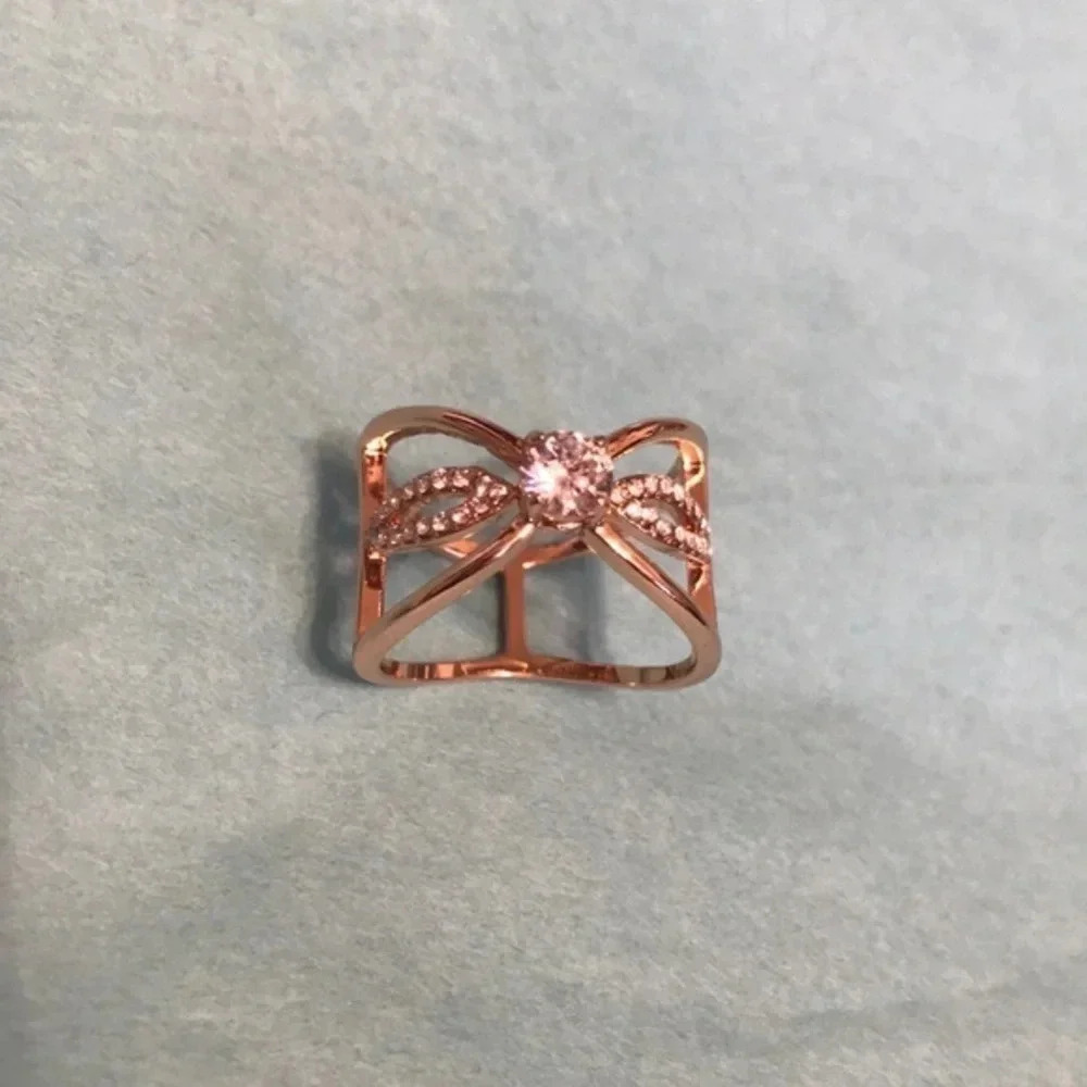 Beautiful Ring Size 8 - image 1